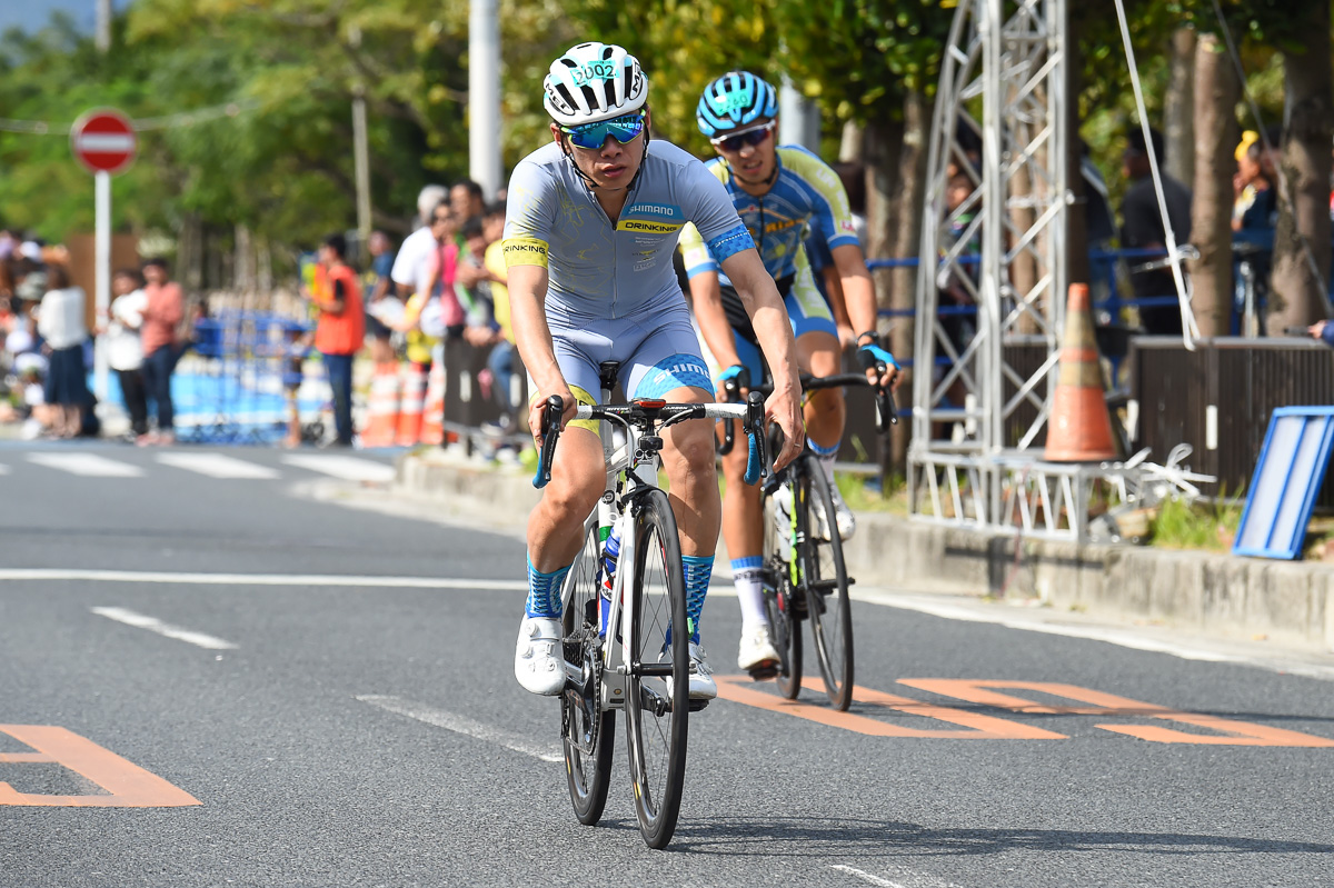 市民100kmオープン優勝 白石慎悟(シマノドリンキング)