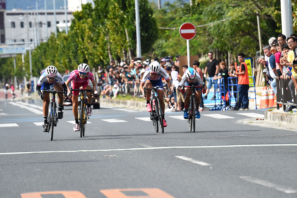 女子国際ロードレース　4名のスプリント勝負