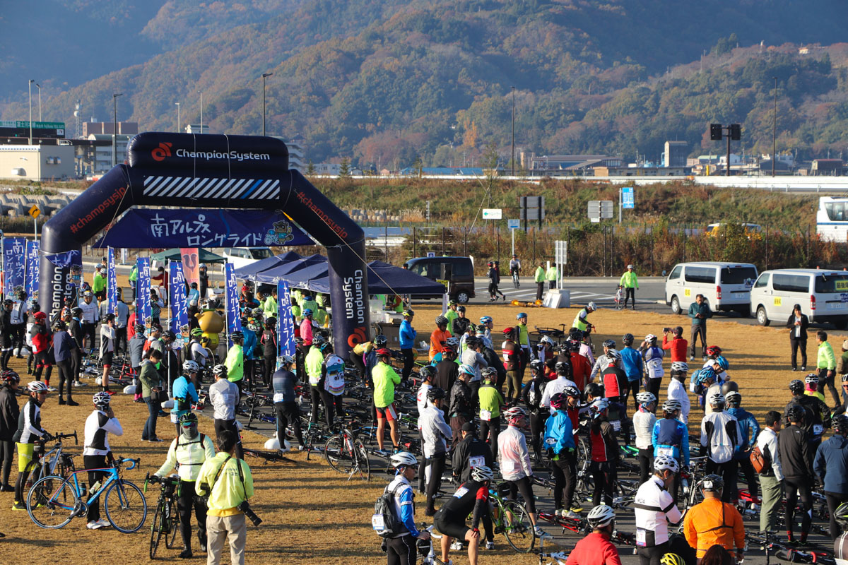 道の駅富士川に集まったサイクリスト