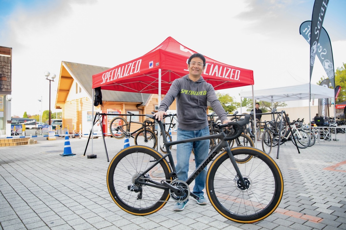 スペシャライズド：人気のS-WORKS VENGEの試乗には順番待ちの列が絶えなかった。TARMACとROUBAIXもフル回転