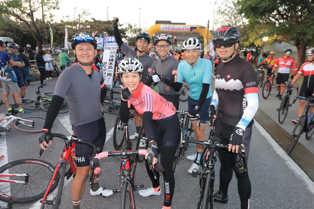 台湾からのグループ。サイクリング部門は国際色豊かだ