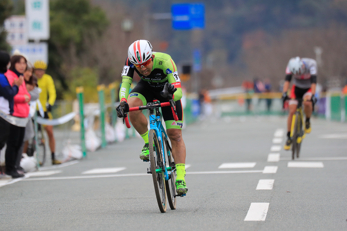 男子マスターズ 50-59 3位は浅井 秀樹（SNEL CYCLOCROSS TEAM）