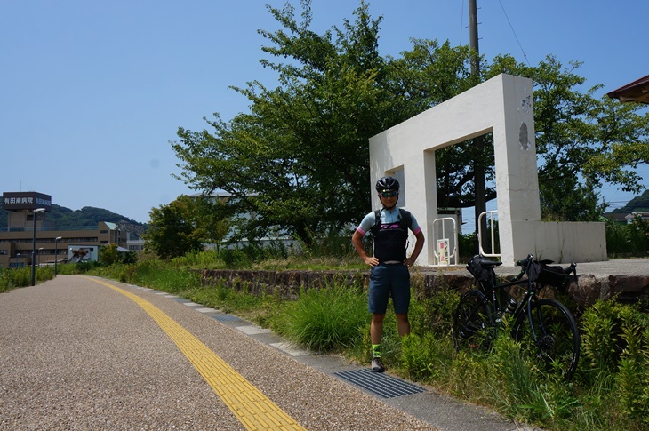 早速登場した廃線遺構は旧