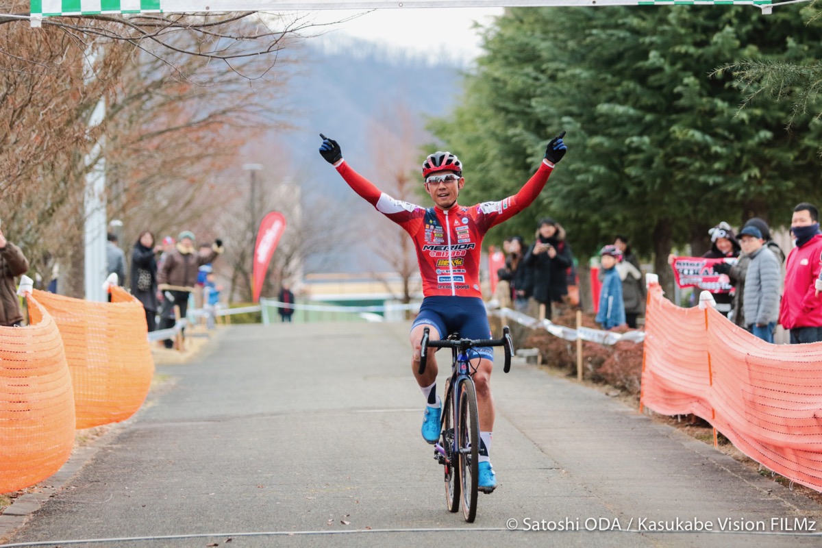 UCI Men Elite フィニッシュ