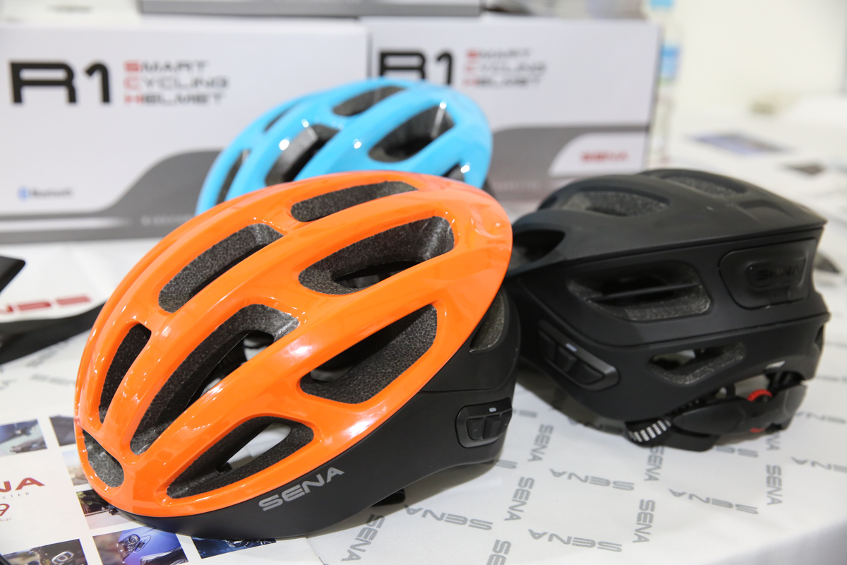 SENA スマート サイクリング ヘルメット 