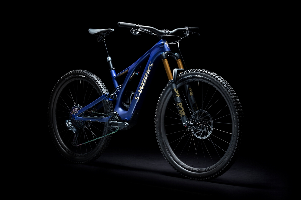 世界限定250台となるS-WORKS LEVO SL Founder’s Edition