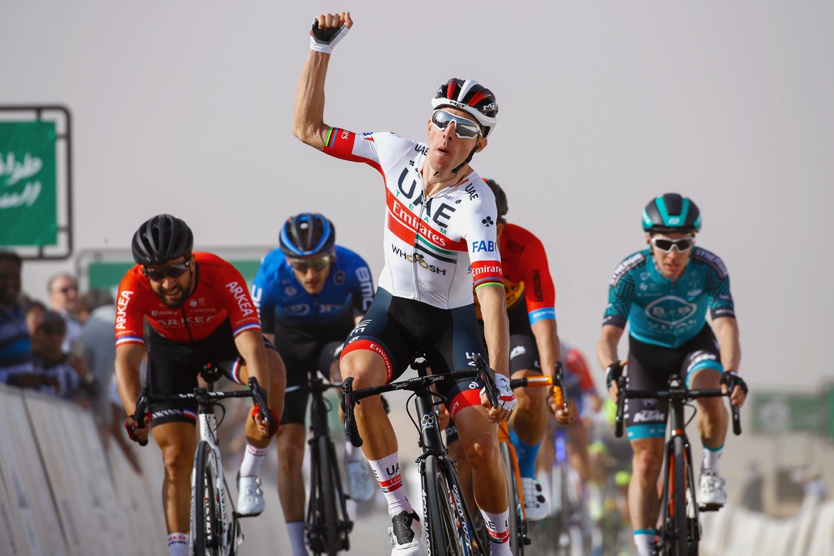  第1ステージ　登坂フィニッシュでルイ・コスタ（ポルトガル、UAEチームエミレーツ）が勝利