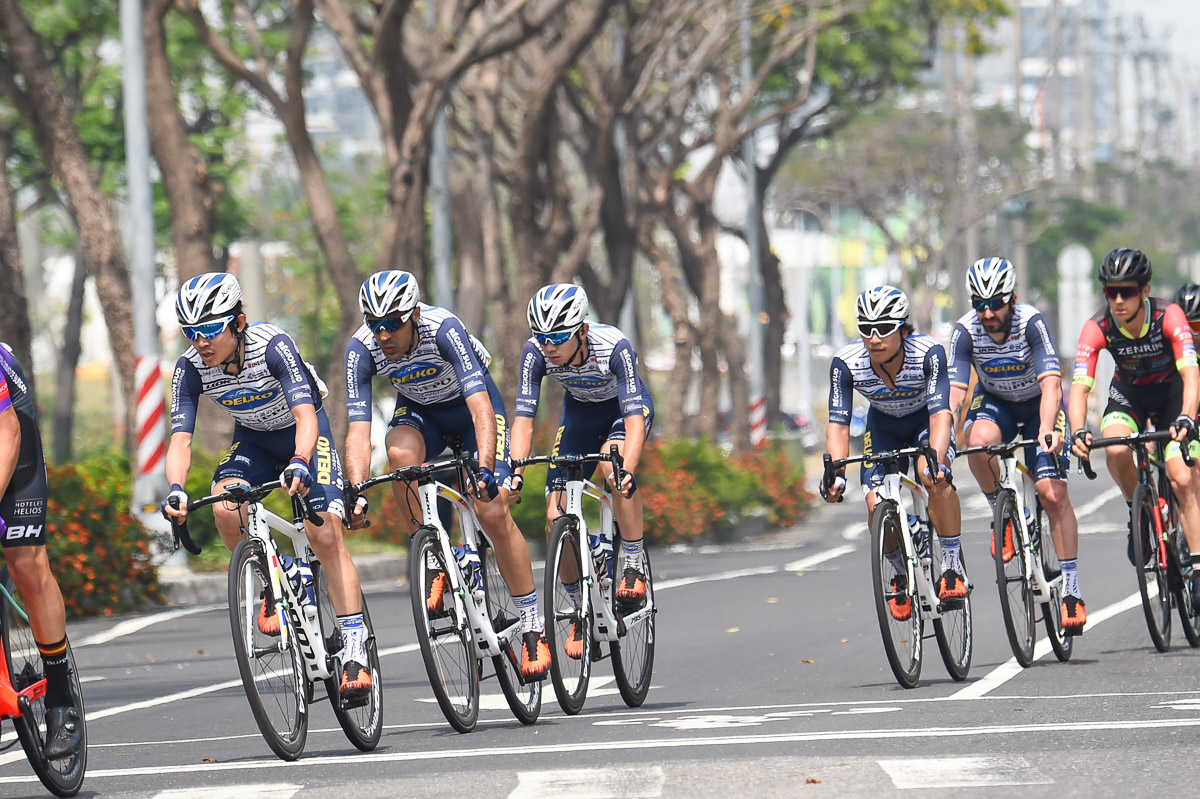 ツール・ド・台湾ではエースを任された中根英登(NIPPO・デルコ・ワンプロヴァンス、先頭)