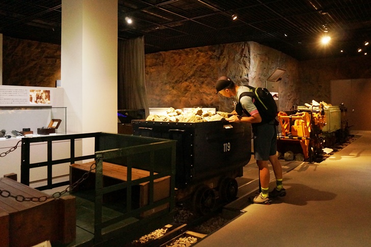 昭和期には全国にこのような鉱山鉄道があったようですが、こうした展示物はなかなか貴重です