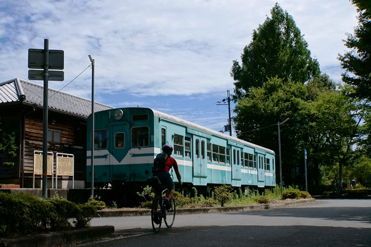 廃線となった鍛冶屋線の終点『鍛冶屋駅』に到着！やっぱり車両が保存されているとテンションが上がります！