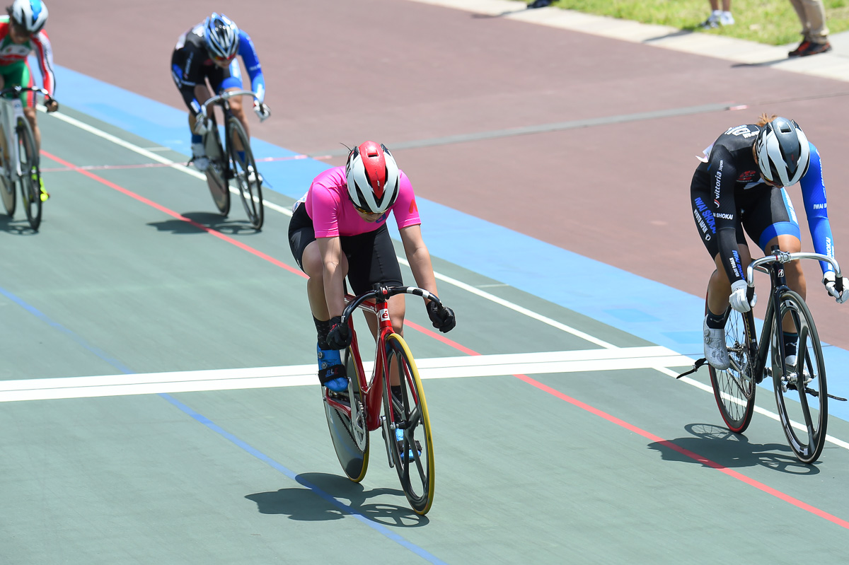 女子スクラッチ  田中夢菜（日本大学）が優勝