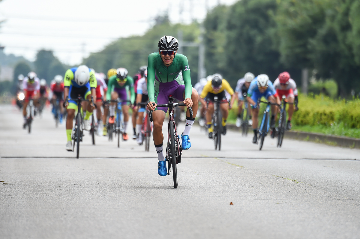 E1　留目夕陽（東京都立八王子桑志高等学校自転車競技部）が優勝