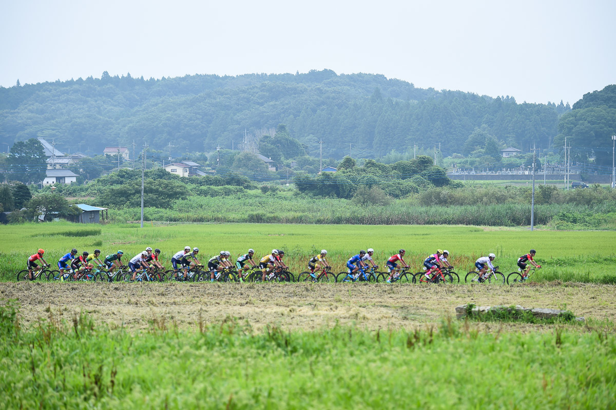 時々小雨が落ちてきて高湿度の中でのレースとなった宇都宮ロードレース