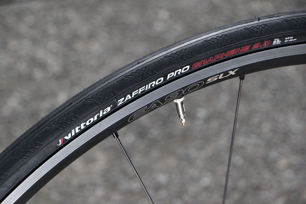 ヴィットリア ZAFFIRO PRO V 定番エントリーロードタイヤが新ETRTO規格に対応 - 新製品情報2021 | cyclowired