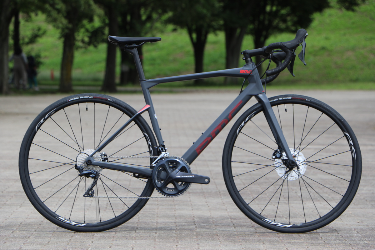 BMC Roadmachine 01 FOUR 2021