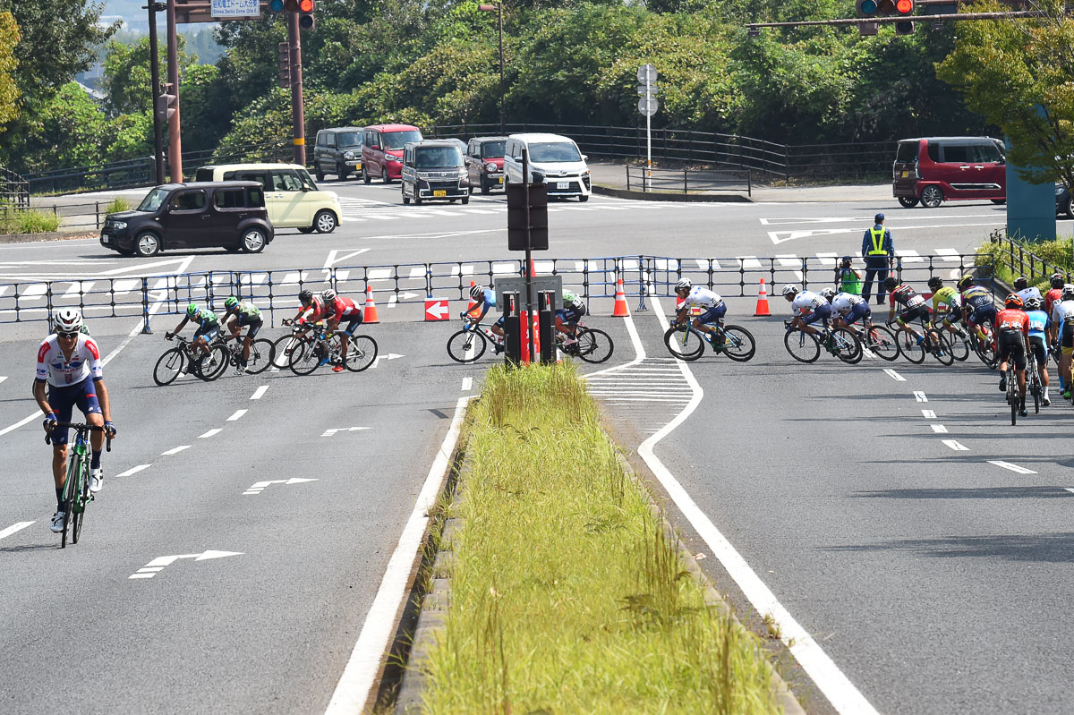 コースの最も低いところに位置する折り返しのコーナー