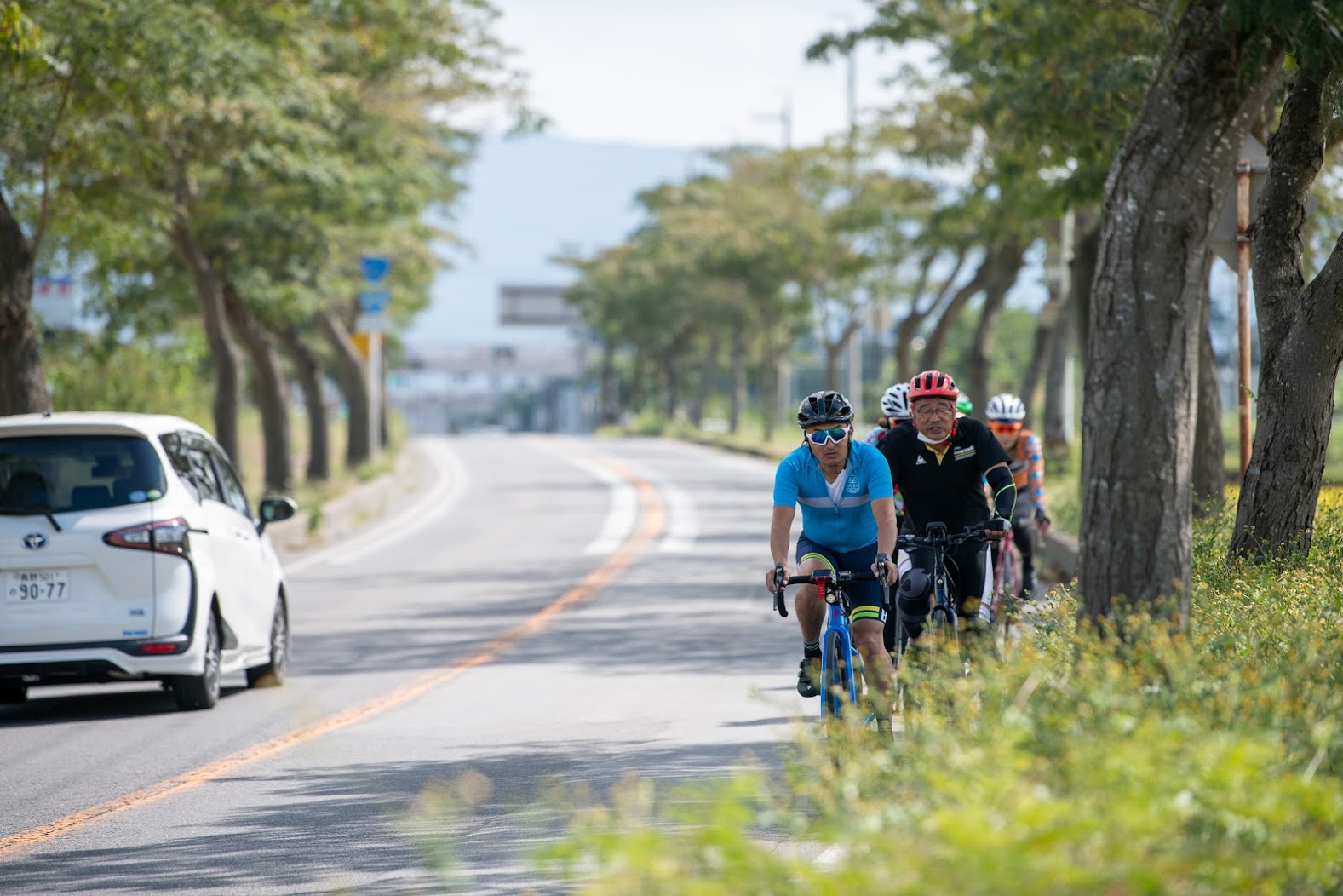 麦草を越えればあとは平坦区間