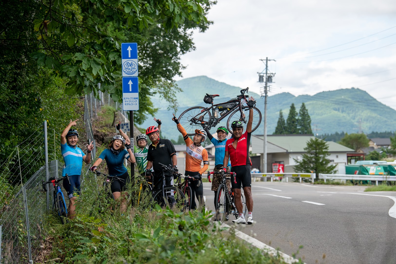 長野一周サイクリングルートの看板がありました