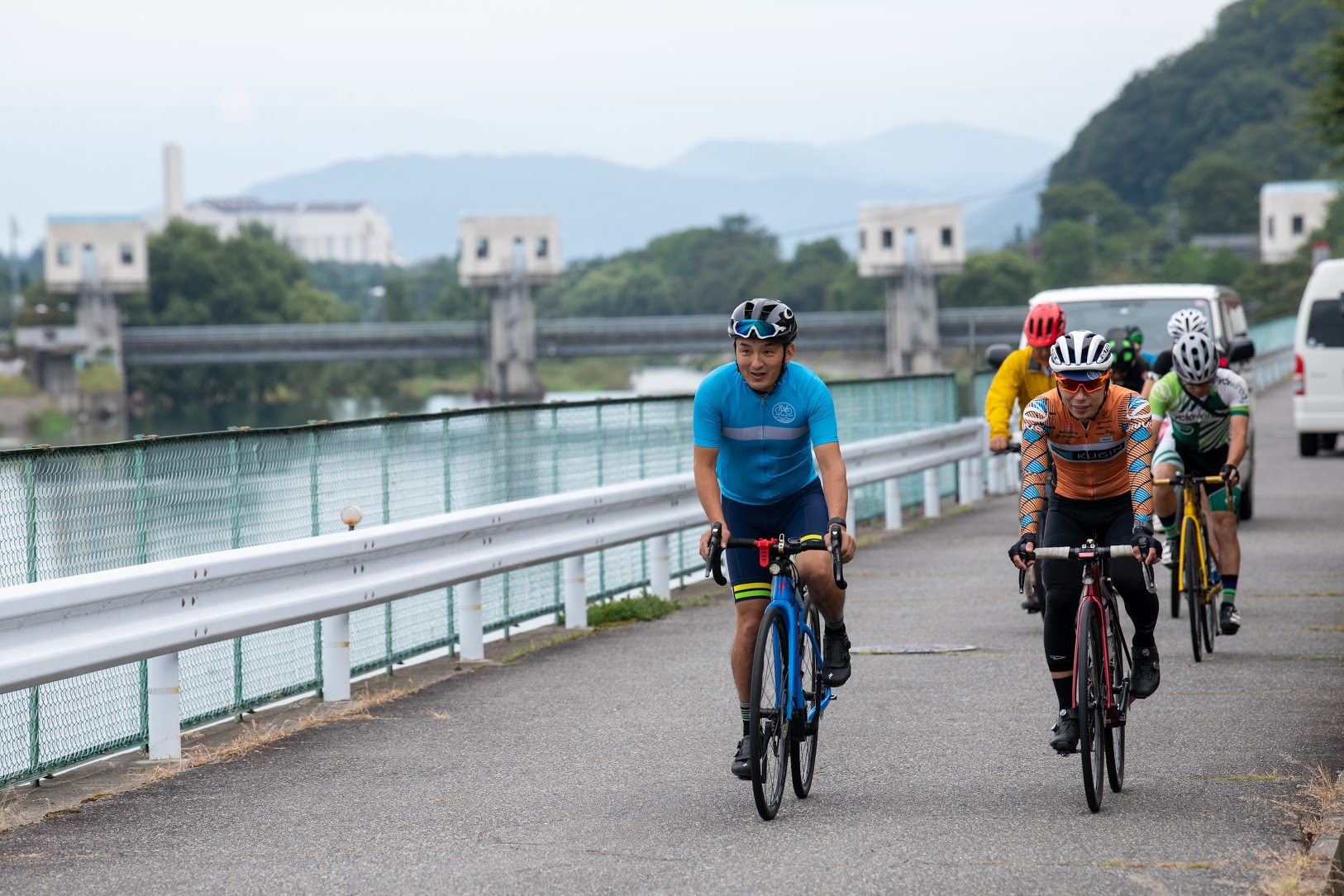 バイクランチを出発!