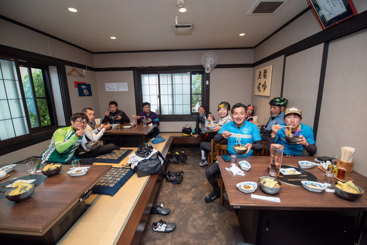 お昼は天竜郷のうどん屋さんにて