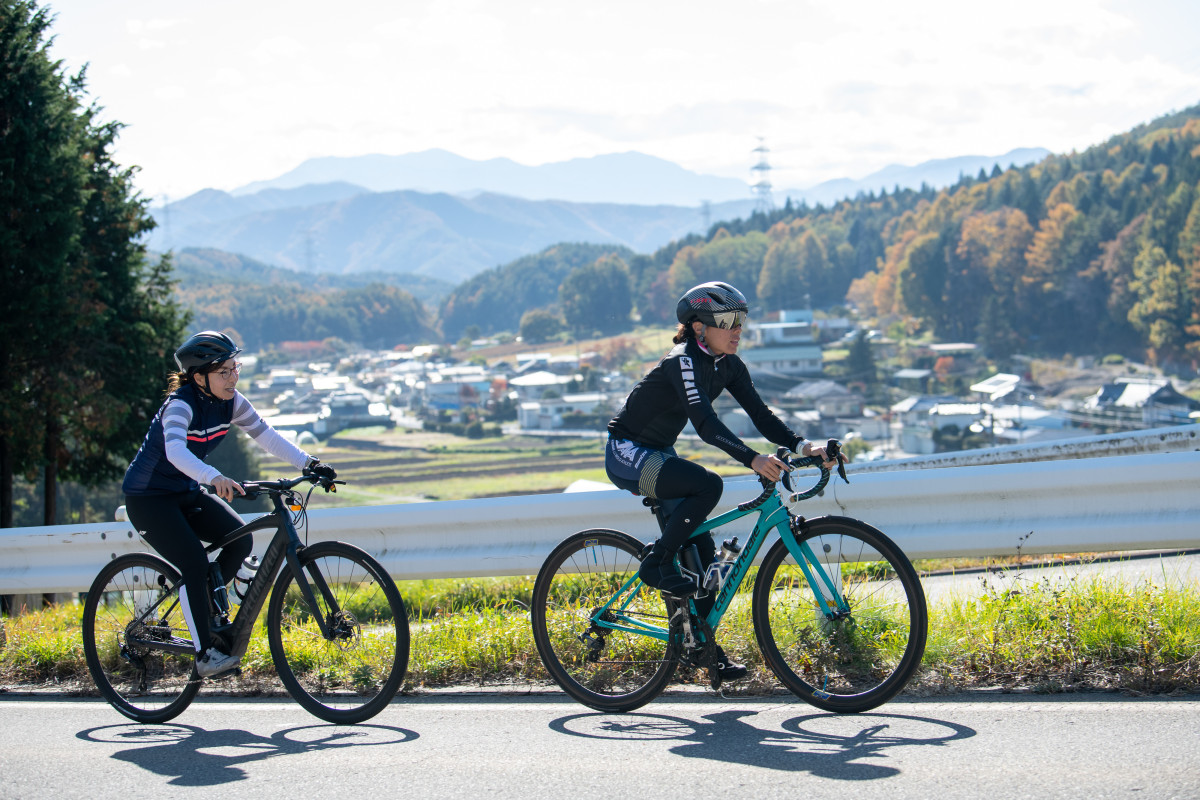 何度か登り返しつつ塩尻へ近づいていきます