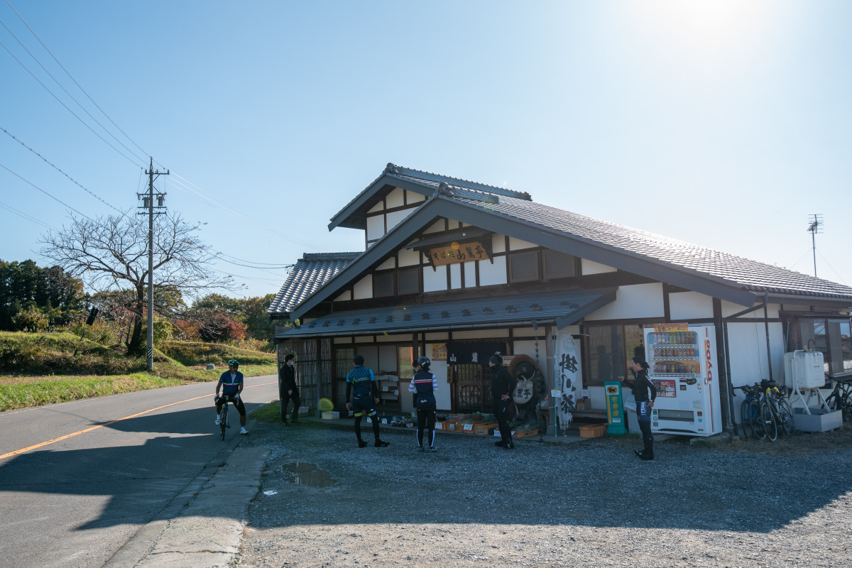 地元のおかあさんたちが切り盛りする蕎麦屋さん「山麓亭」