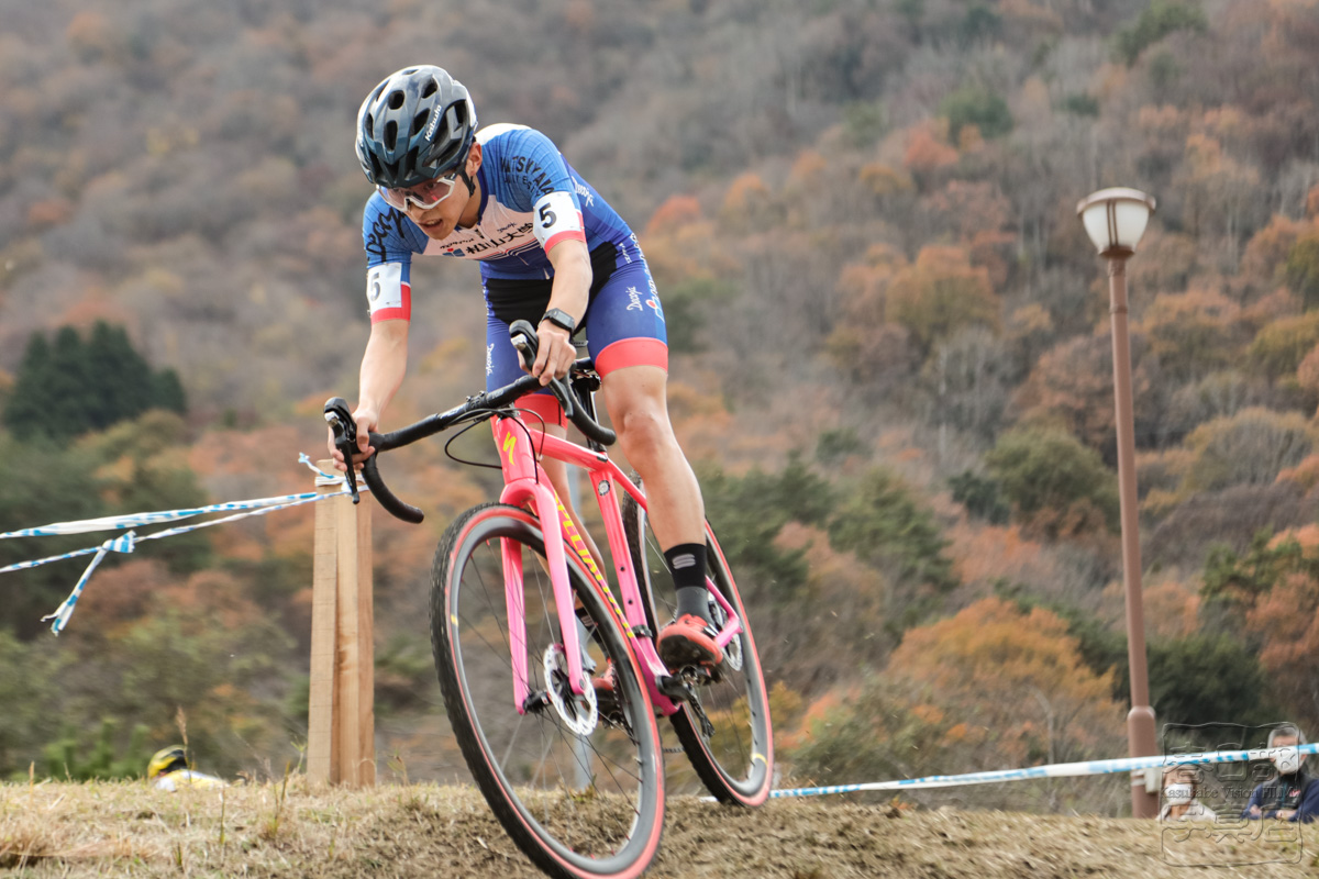 2年振りのタイトルを狙うU23カテゴリ3年目の村上功太郎（松山大学）