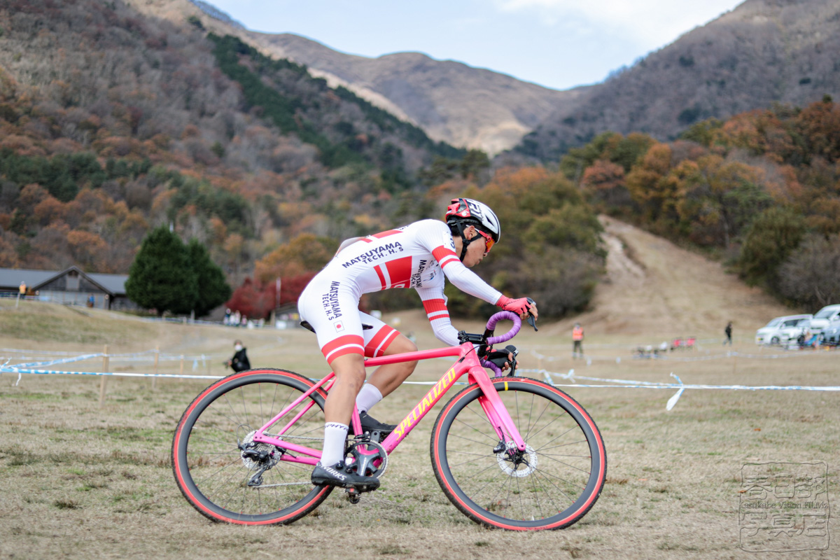 ジュニア最終年で連覇を狙う村上裕二郎（松山工業高校）