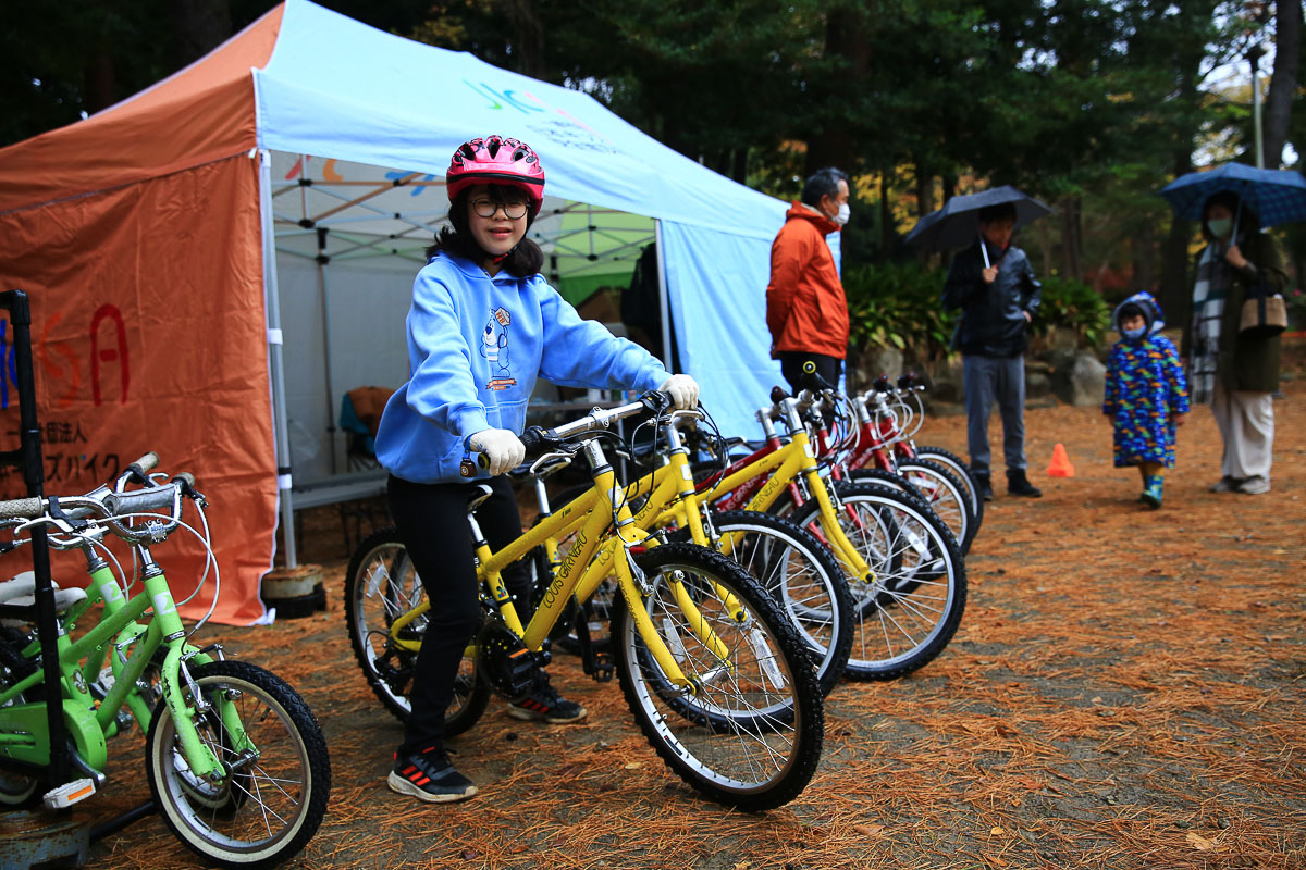 子供向けのマウンテンバイク試乗会やスクールも開催中だ