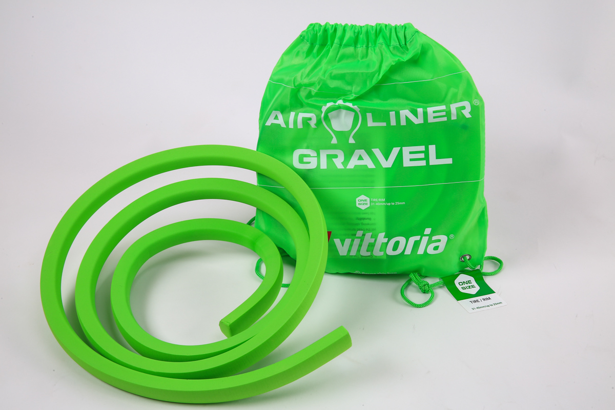 ヴィットリア AIR-LINER GRAVEL