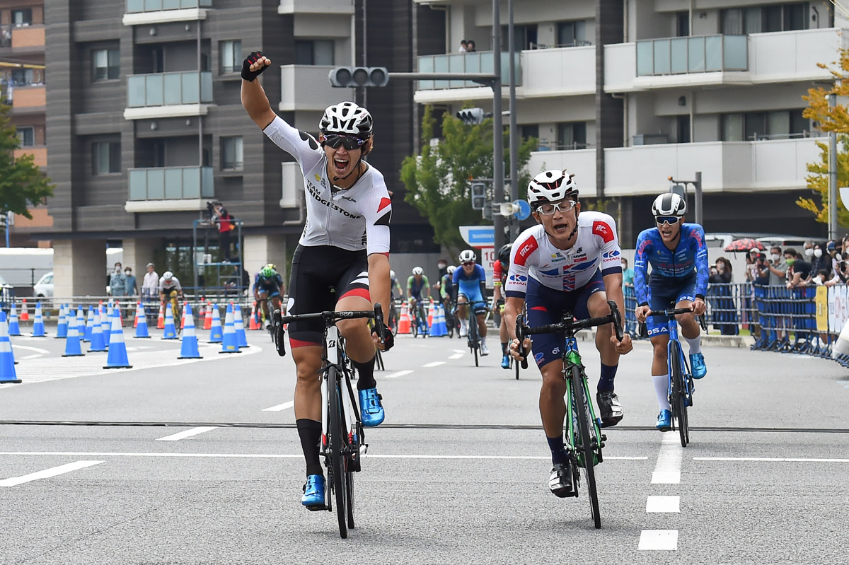 おおいた いこいの道クリテリウム は沢田桂太郎（チームブリヂストンサイクリング）が優勝