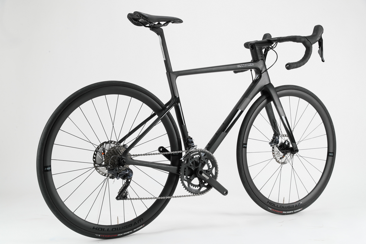 キャノンデール SuperSix EVO Carbon Disc Ultegra