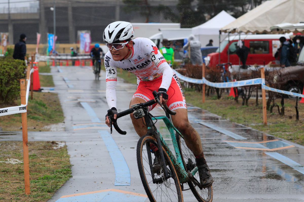 C4A優勝の竹内貴紀(湾岸サイクリング・ユナイテッド)