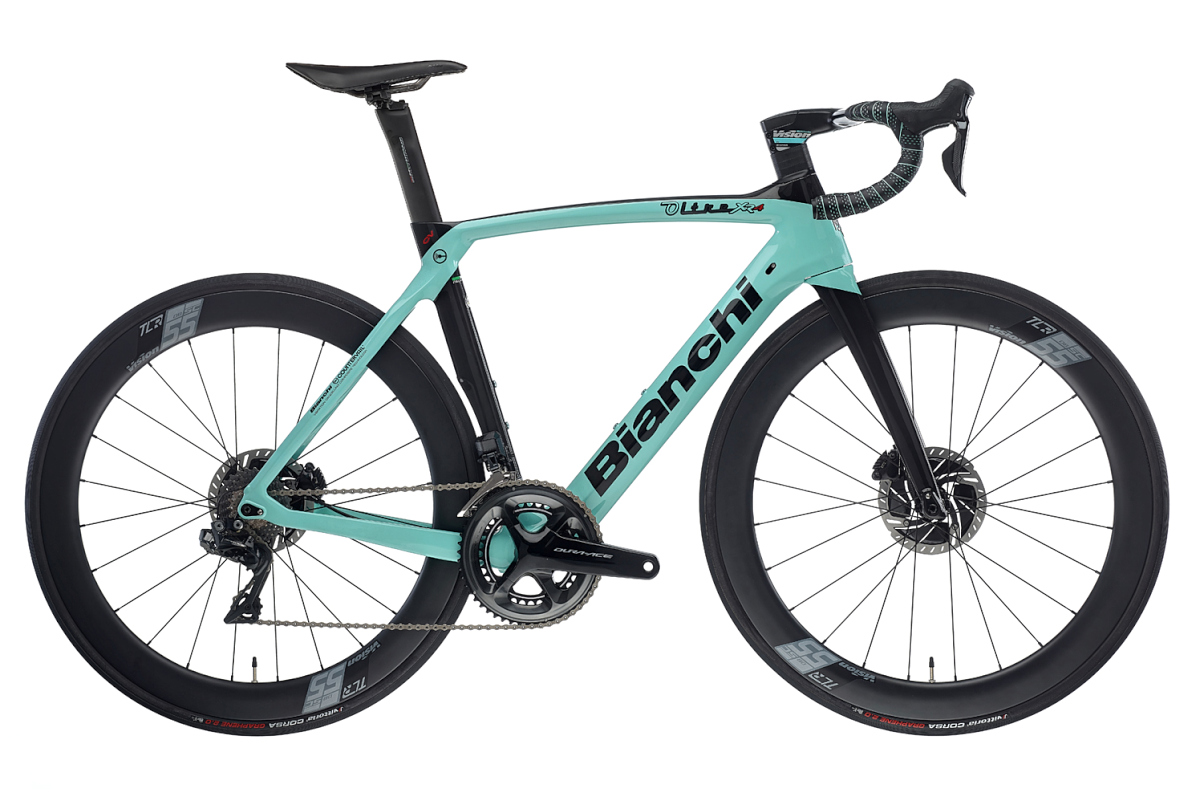 レンタルバイク付きプランではビアンキ OLTRE XR4 DISCも選択できる