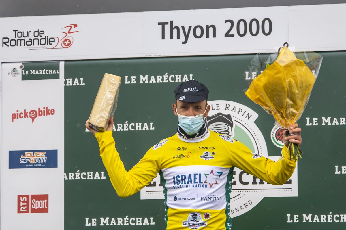11秒差で総合首位に立ったマイケル・ウッズ(カナダ、イスラエル・スタートアップネイション)