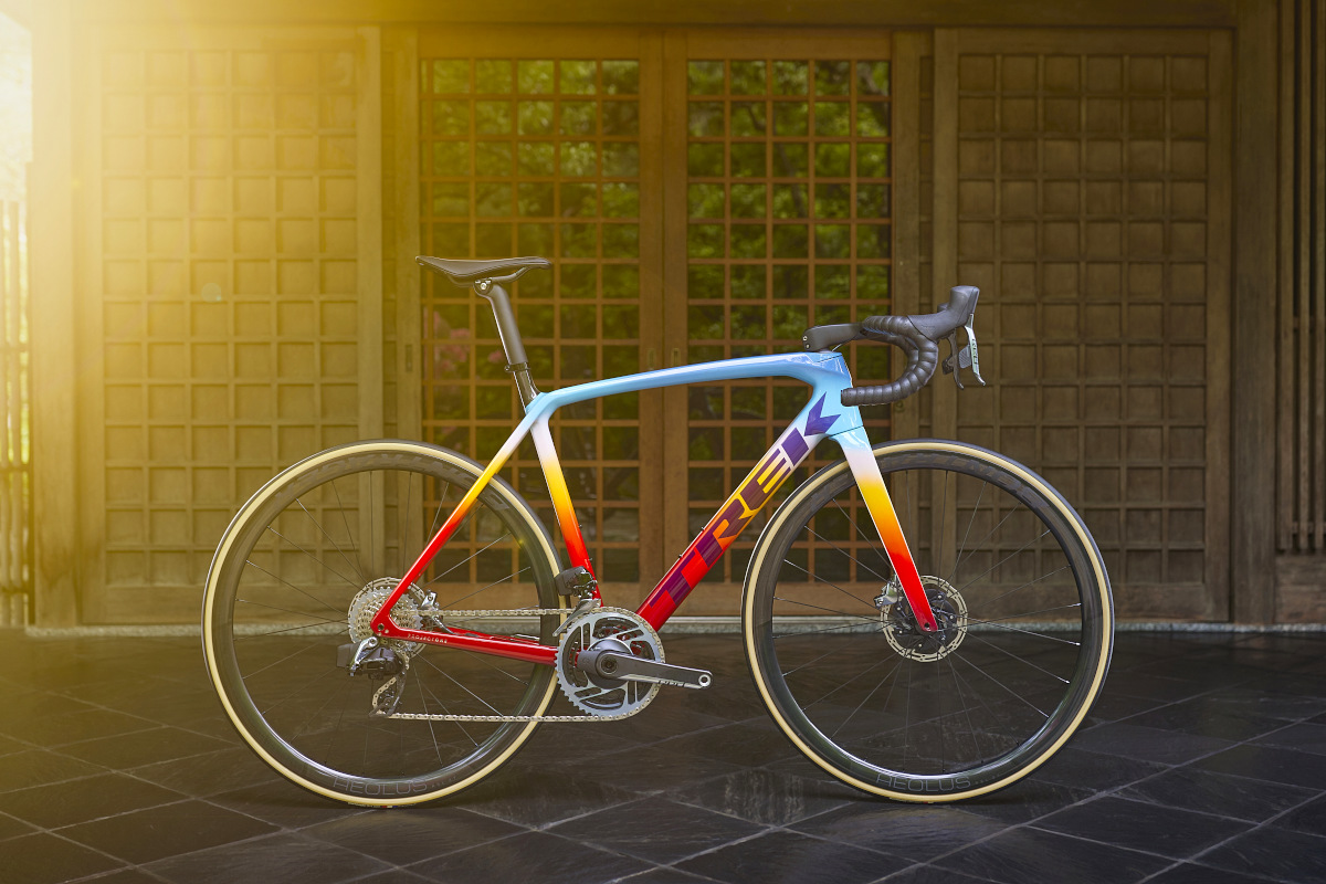 トレック Emonda(First Light)