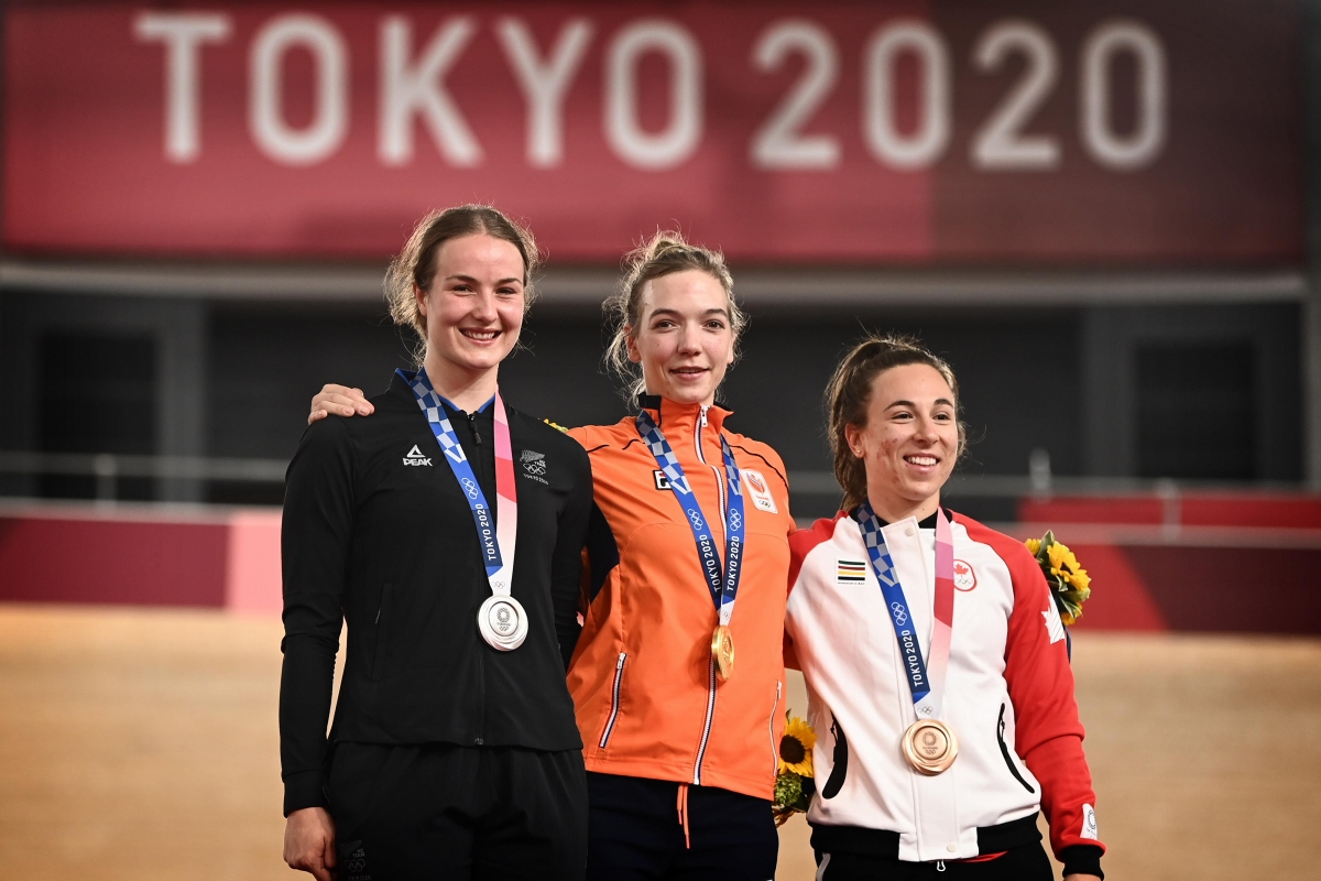 女子ケイリン　金メダル：シャネ・ブラスペニクス（オランダ）、銀メダル：エレセ・アンドリューズ（ニュージーランド）、銅メダル：ロリアヌ・ジュネ（カナダ）