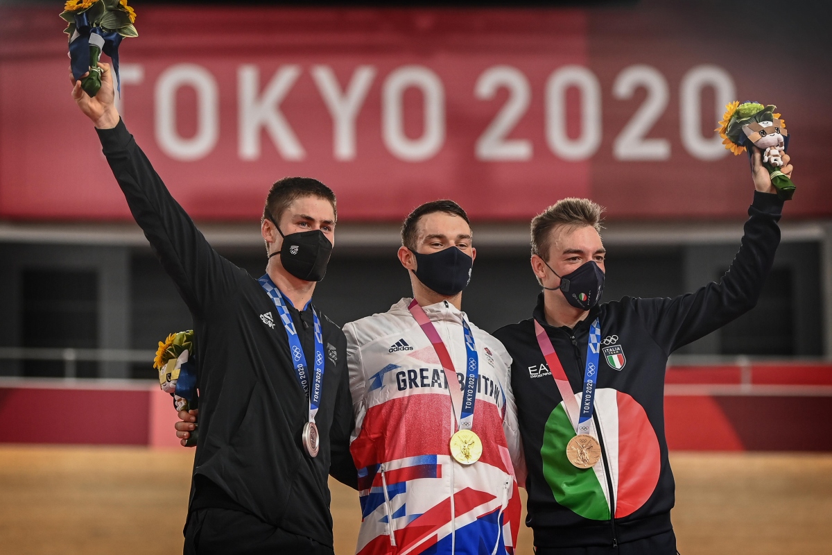 男子オムニアム 金メダル:マシュー・ウォールズ(イギリス)、銀メダル:キャンベル・スチュアート(ニュージーランド)、銅メダル:エリア・ヴィヴィアーニ(イタリア)