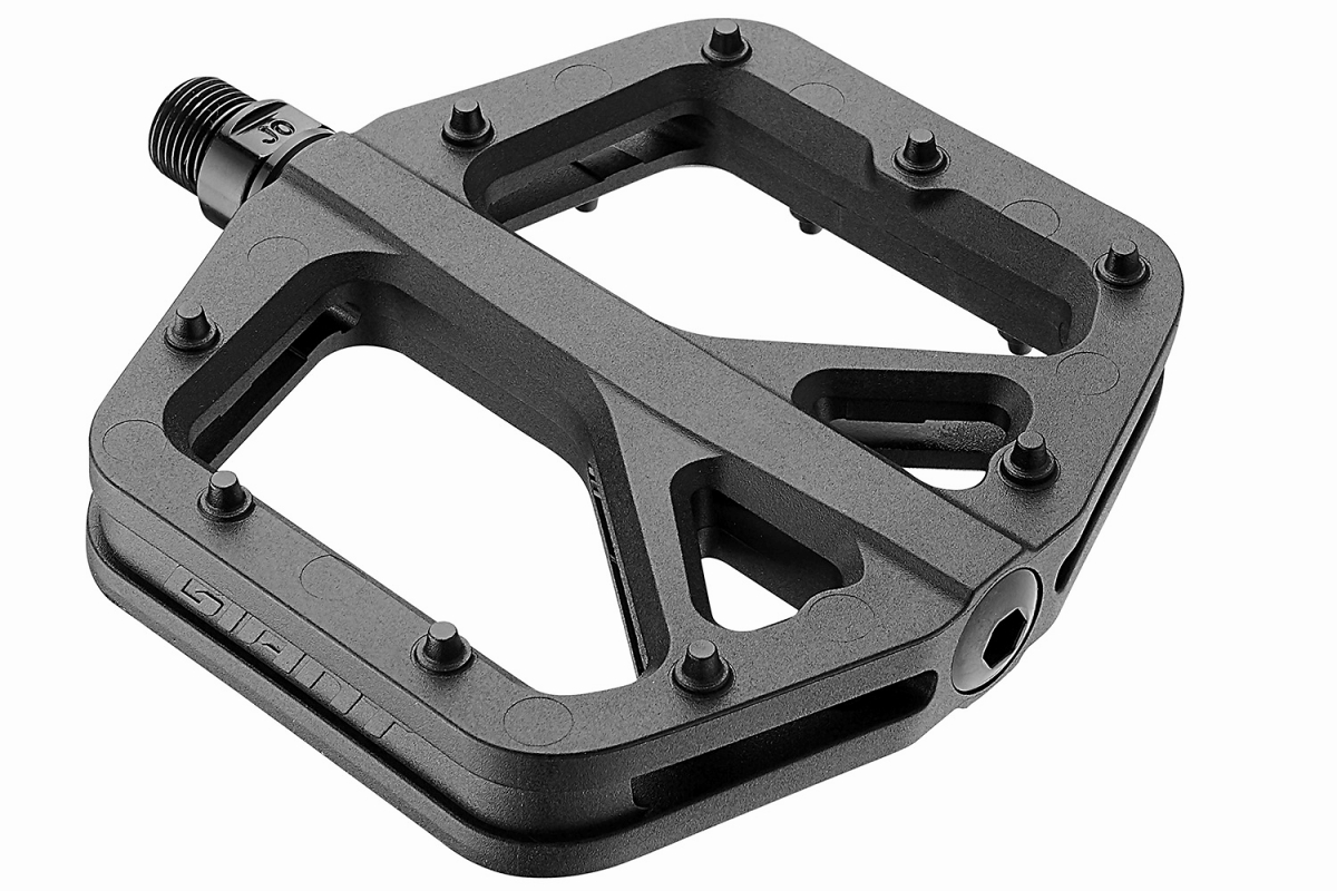 ジャイアント PINNER COMP FLAT PEDAL(ブラック)