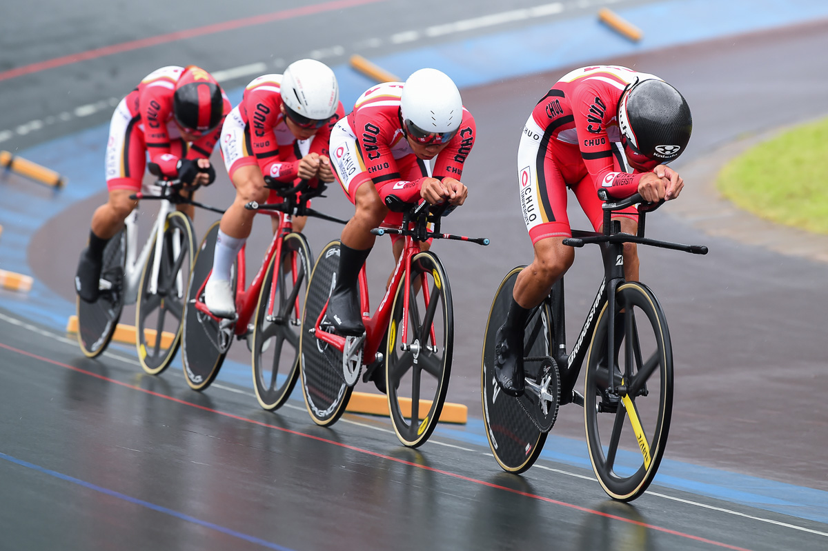 4kmチームパーシュート 2位 中央大学 4分8秒454