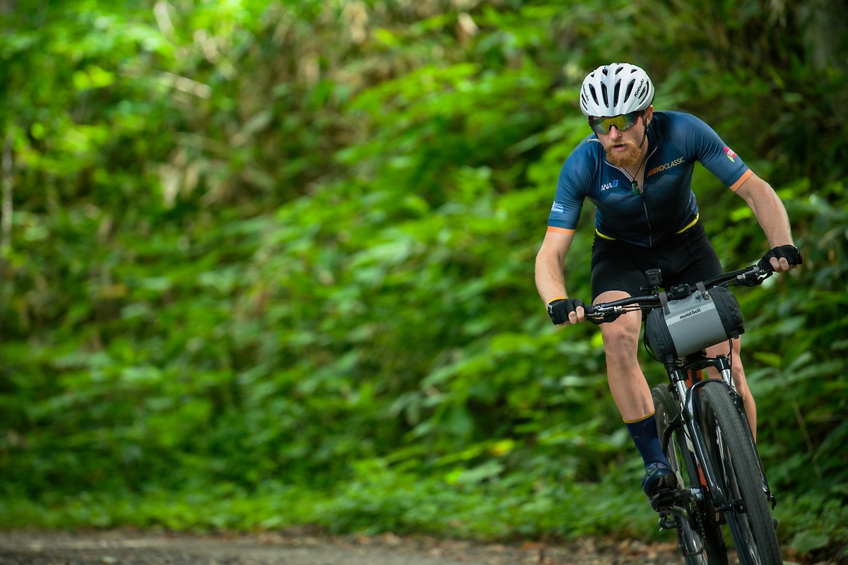 それぞれのスタイルでMTBやeBikeで参加しているライダーもいた