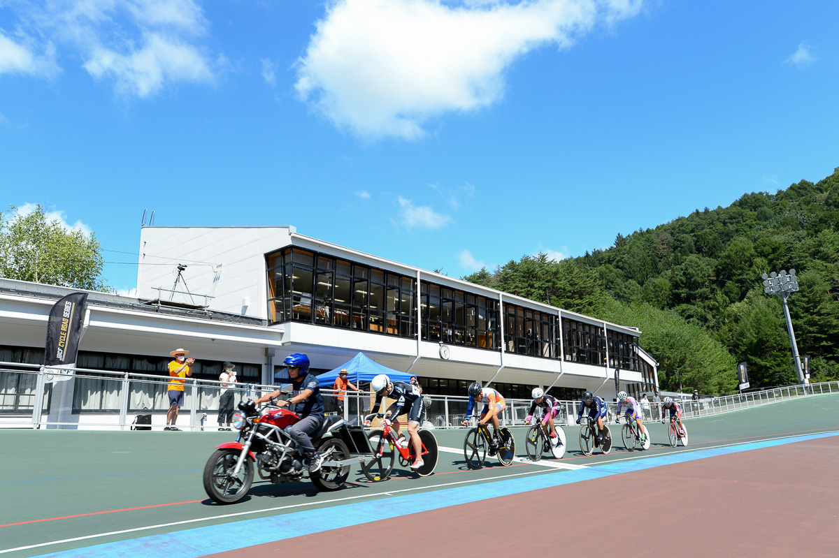 2日間共に夏の青空が広がった美鈴湖自転車競技場