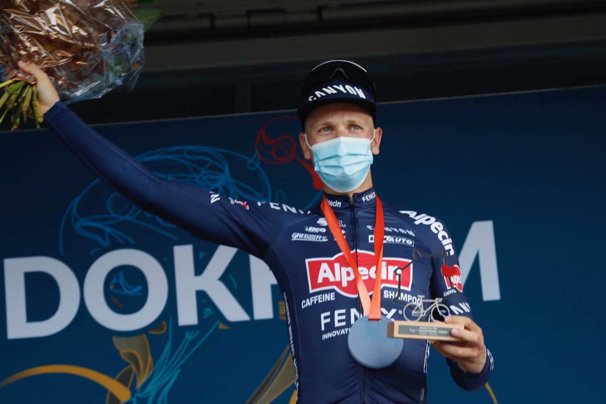 ジロ、ツールに続いてステージレースの初日集団スプリントを制したティム・メルリール(ベルギー、アルペシン・フェニックス)