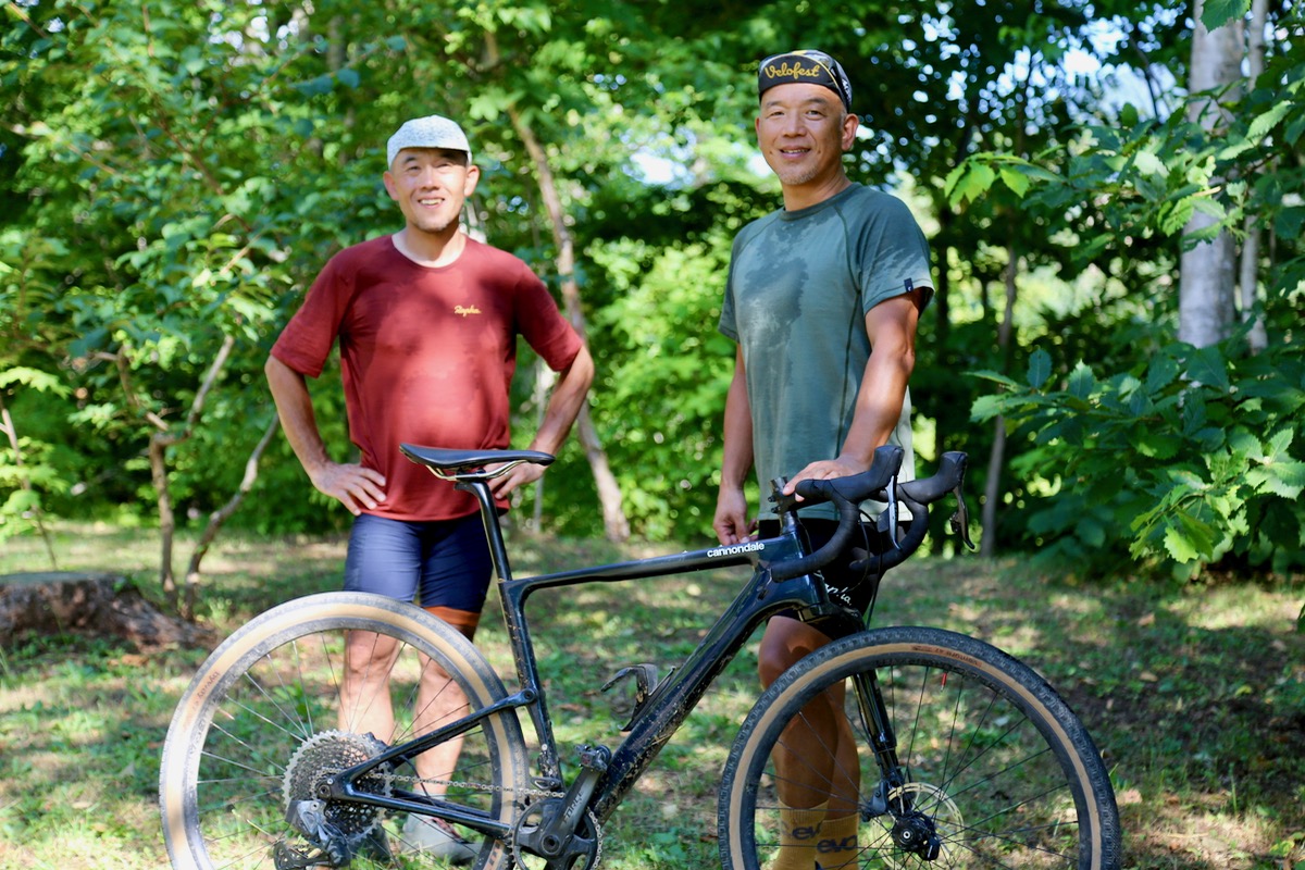 共に雪山を愛し北海道に移り住んだお二人は、自転車にもたっぷりと愛を注いでいた
