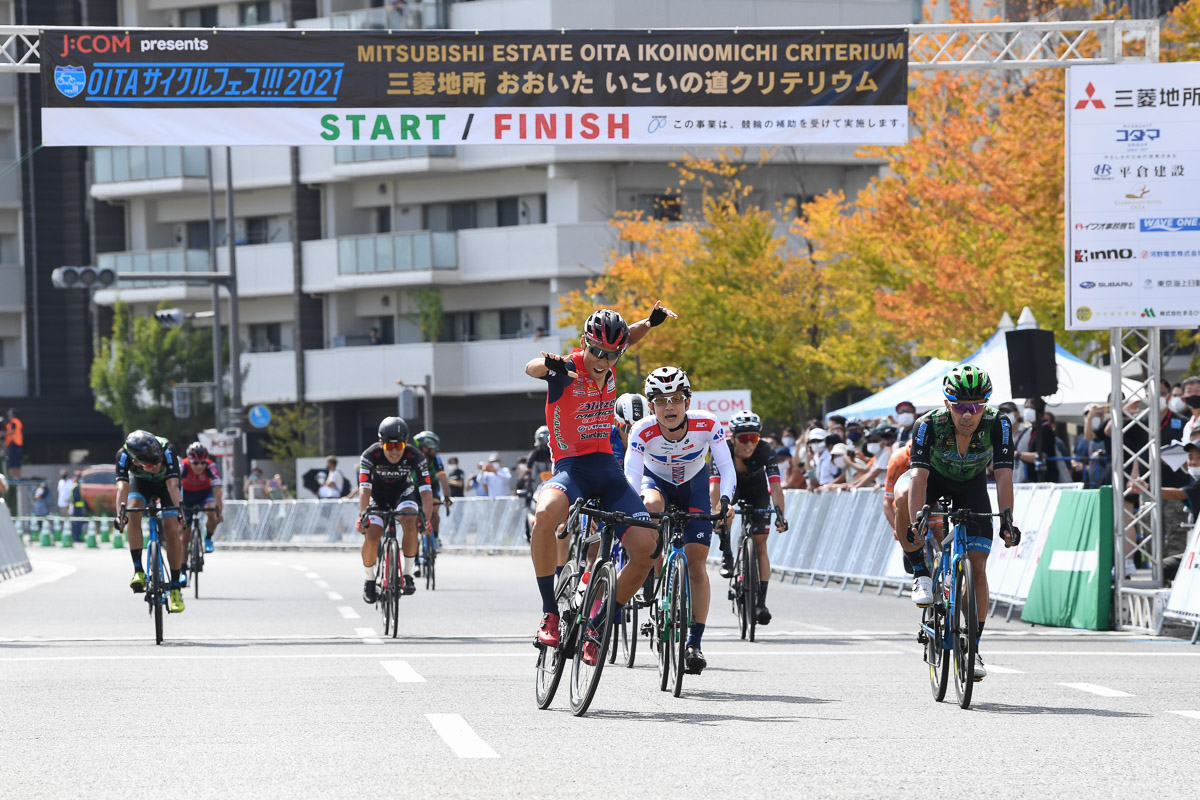 クリテリウム は小野寺玲（宇都宮ブリッツェン）が優勝