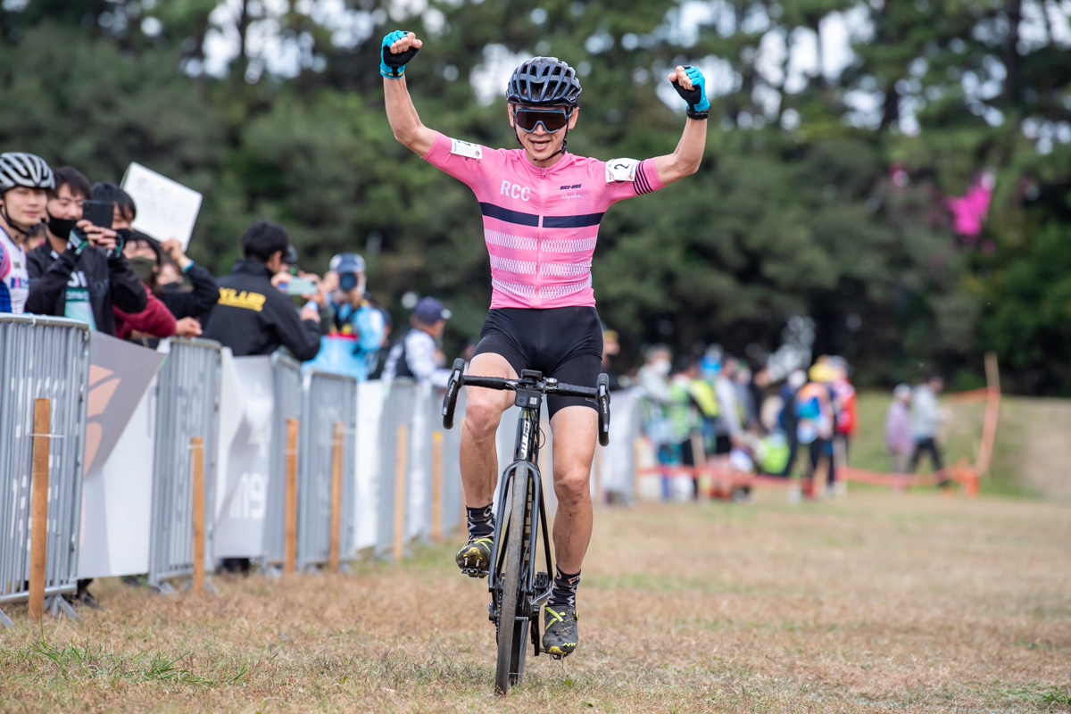 CM1で優勝した太田好政(Rapha Cycling Club)