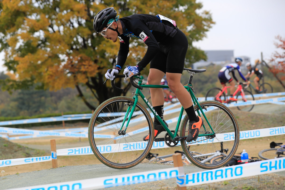 シングルスピードで走る三宗広歩(TEAM TAMAGAWA)が5位に!
