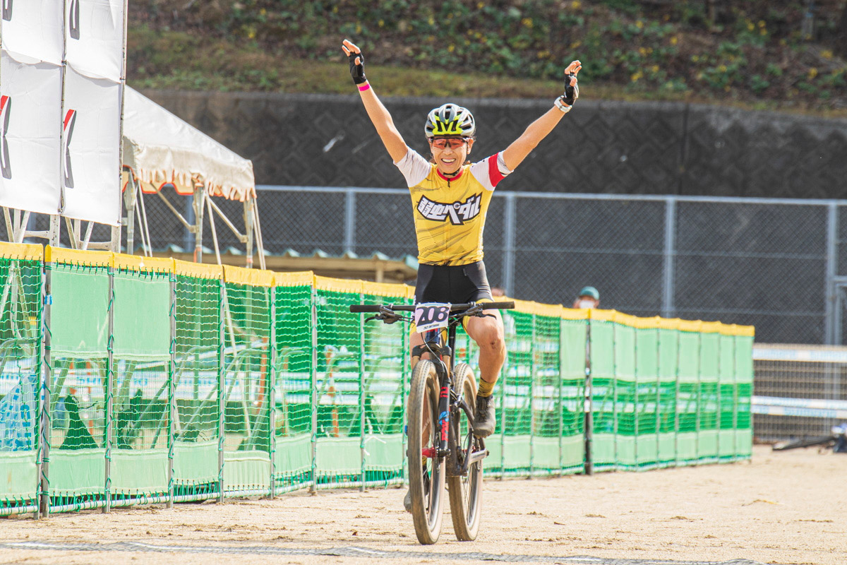 女子マスターズ優勝の唐見実世子（弱虫ペダルサイクリングチーム）