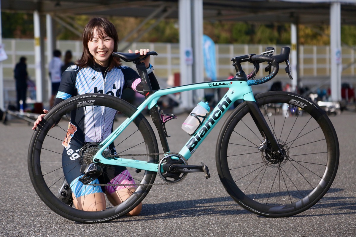 福山舞さん（Sheg）とビアンキ Oltre XR3 Disc