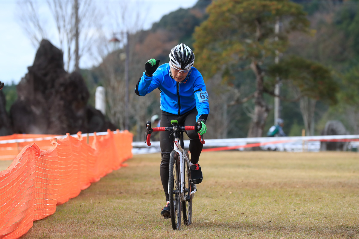 CM3A優勝の川上 晃史(クラブGiro)